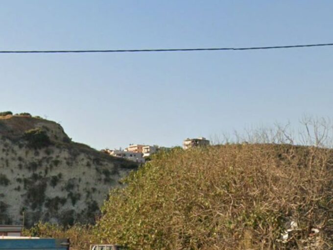 Ηρακλείου – Μοιρών επαγγελματικό  οικόπεδο με συνολικό εμβαδόν 9536 Τ.Μ,