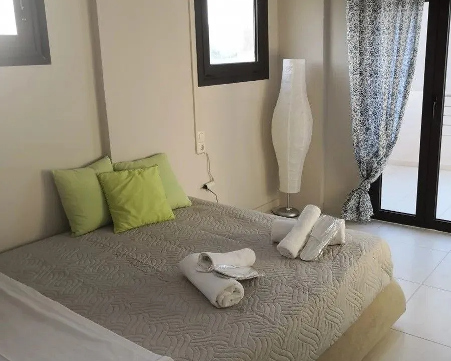 2700778d-b8a0-4d7b-87f4-e21ebf87997f